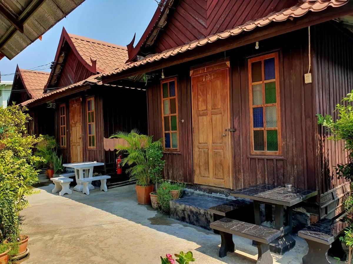 Ktt Resort And Motorbike & Bicycle For Rents 수코타이 외부 사진