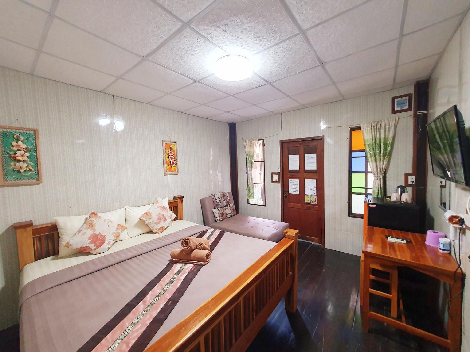 Ktt Resort And Motorbike & Bicycle For Rents 수코타이 외부 사진