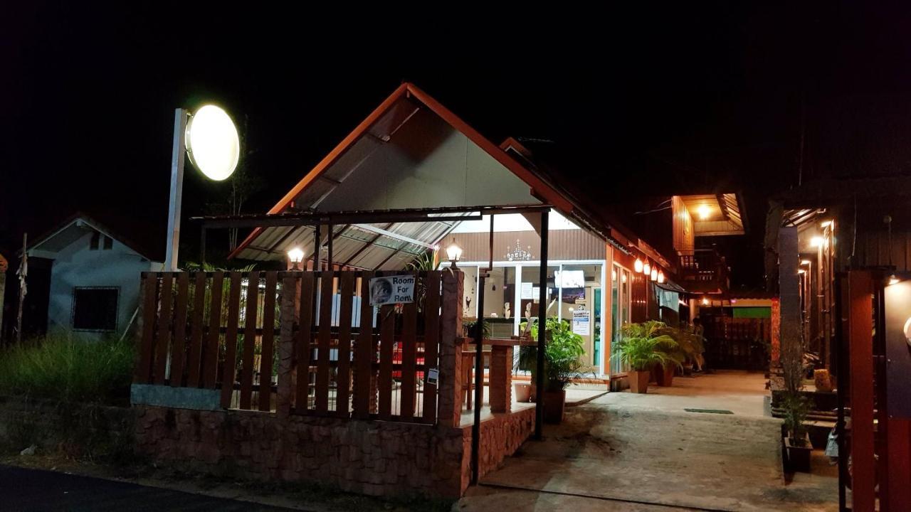 Ktt Resort And Motorbike & Bicycle For Rents 수코타이 외부 사진